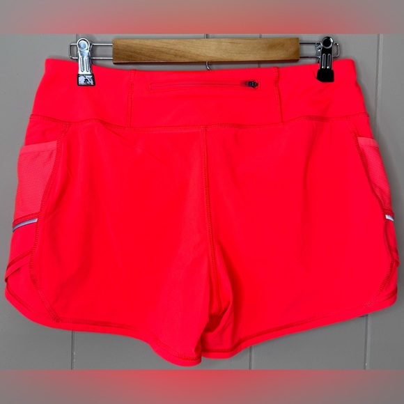 NWT Athleta Women's Ready Set Go 2 in 1 4” Athletic Shirts Womens Small - Picture 3 of 9